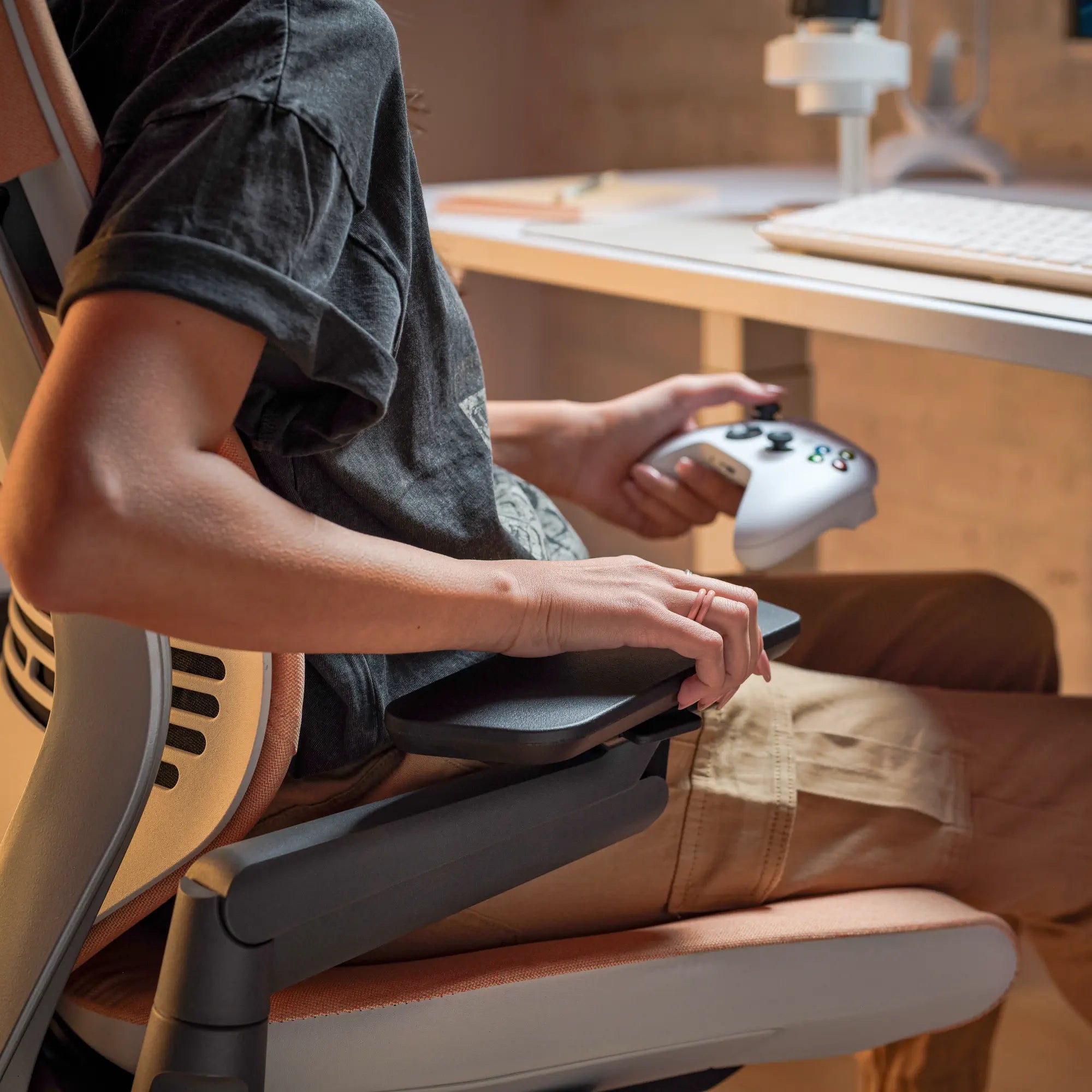 Mit Kopfstütze / Era Kaki CSE25