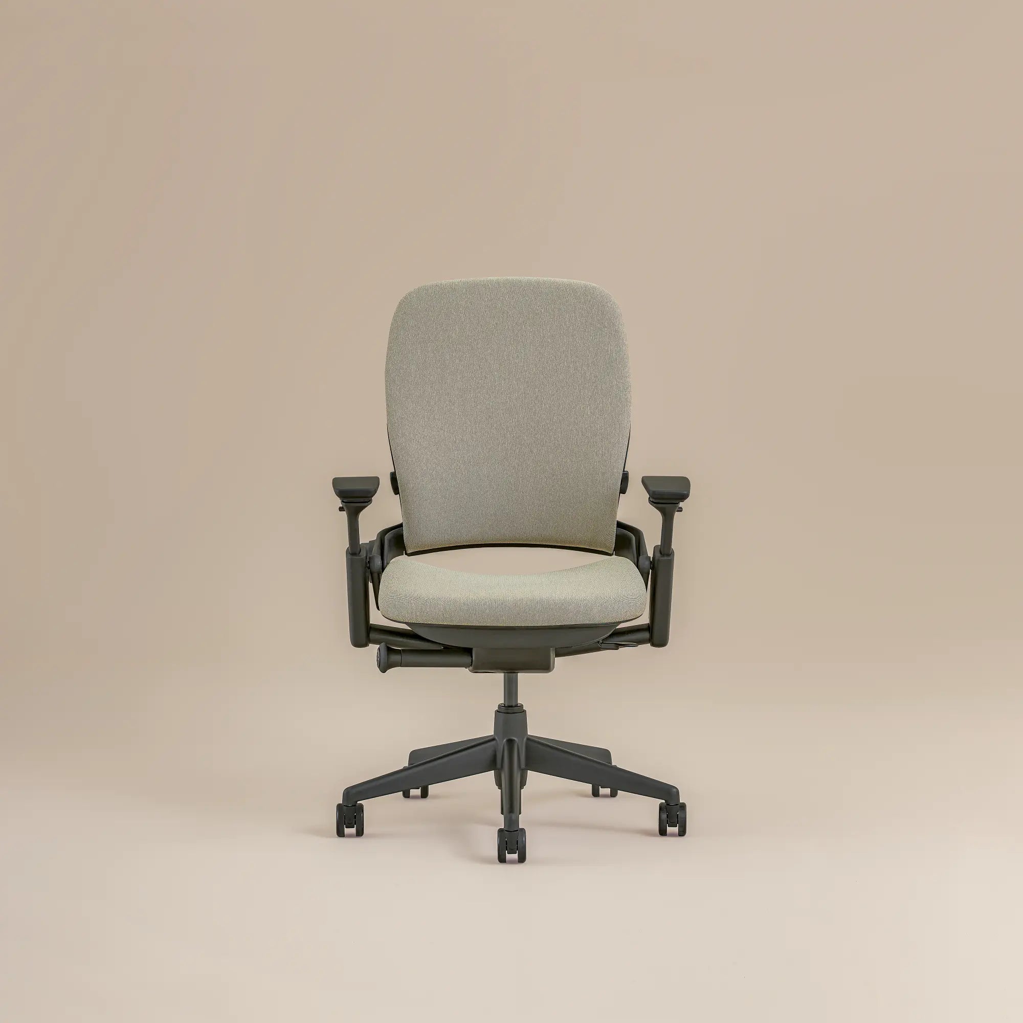 Ohne Kopfstütze / Era Trüffel CSE02