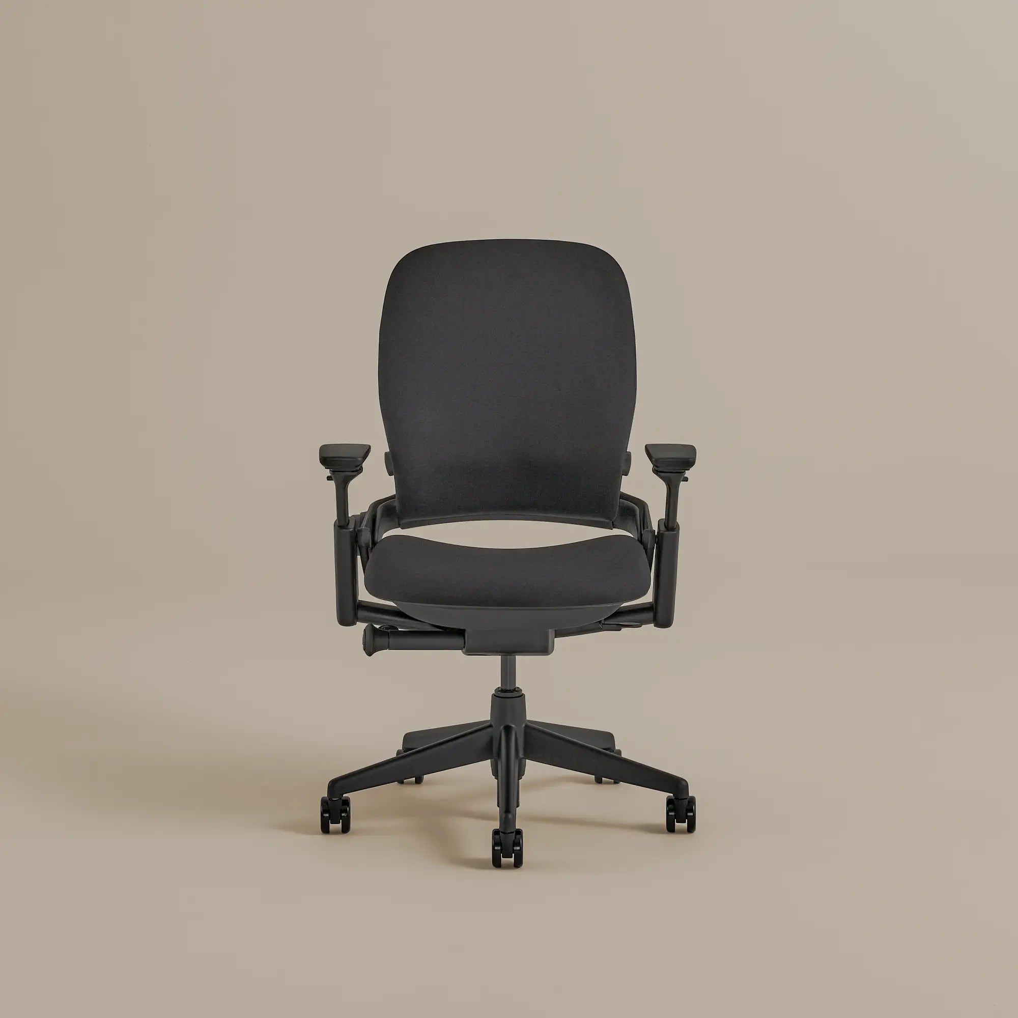 Ohne Kopfstütze / Era Onyx CSE14